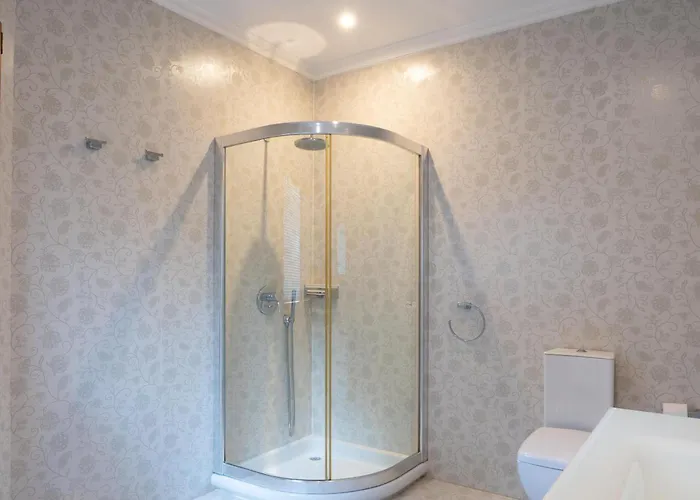 Alexandra: Sea Views Pool Jacuzzi Sauna * 멜리에하