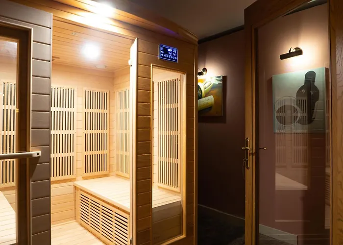 빌라 Alexandra: Sea Views Pool Jacuzzi Sauna 멜리에하