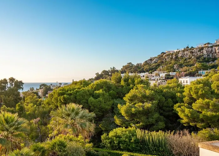 빌라 Alexandra: Sea Views Pool Jacuzzi Sauna