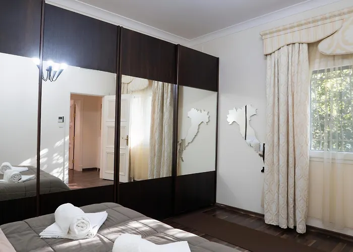 Alexandra: Sea Views Pool Jacuzzi Sauna *