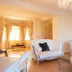 빌라 Alexandra: Sea Views Pool Jacuzzi Sauna 멜리에하