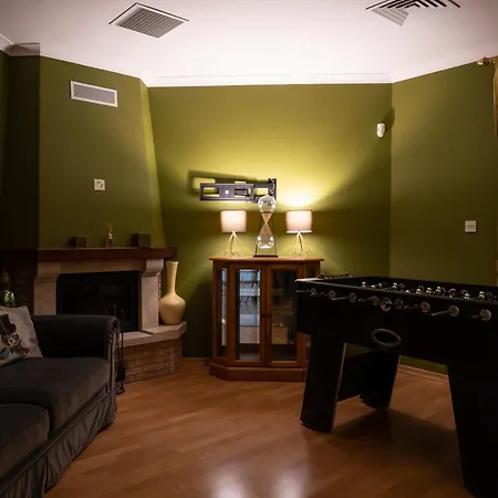 Alexandra: Sea Views Pool Jacuzzi Sauna Villa *