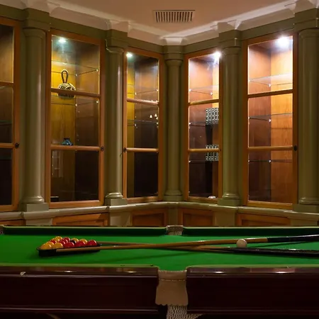 Alexandra: Sea Views Pool Jacuzzi Sauna * Mellieħa