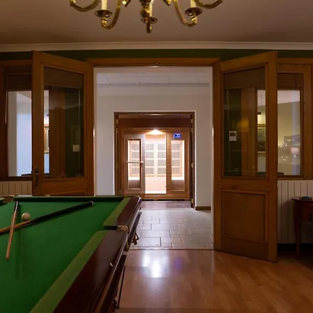 Alexandra: Sea Views Pool Jacuzzi Sauna *