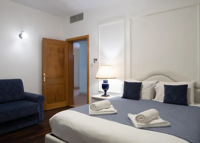 빌라 Alexandra: Sea Views Pool Jacuzzi Sauna 멜리에하