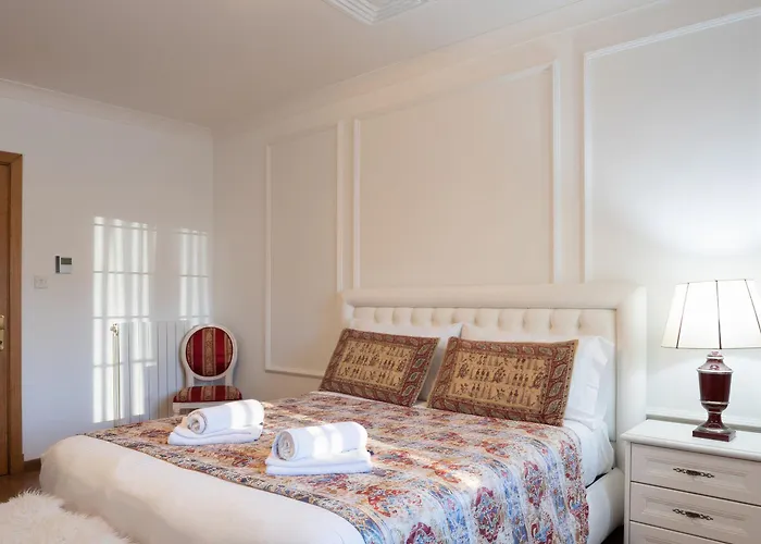 빌라 Alexandra: Sea Views Pool Jacuzzi Sauna 멜리에하